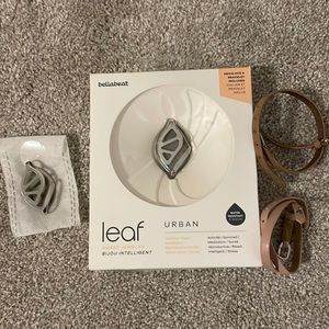 Bellabeat Leaf Activity Tracker